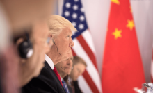 特朗普關(guān)稅沖擊下，全球貿(mào)易體系初現(xiàn)裂痕；IMF下調(diào)增長預(yù)期